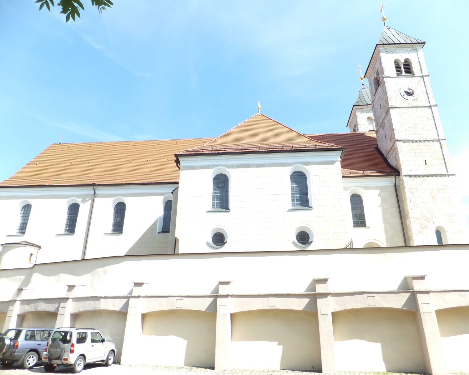 Pfarrkirche St Leonhard in Pförring